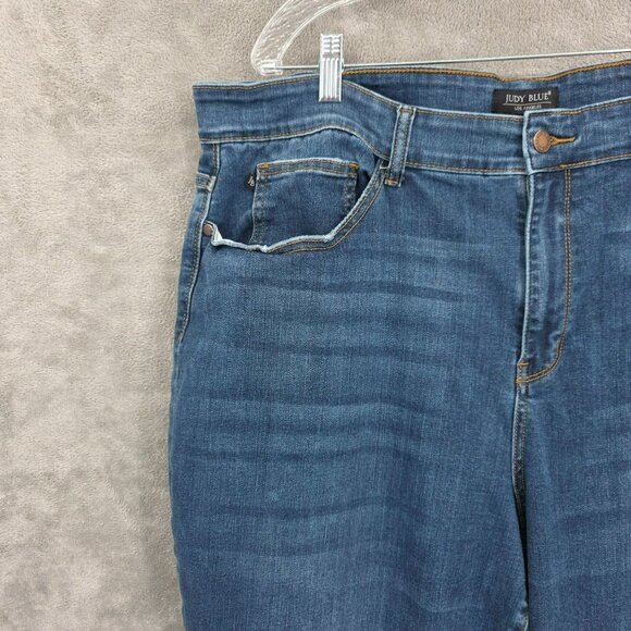 Judy Blue Relaxed Fit Jeans 24W Medium Wash Whiskered High Rise Waist Stretchy - Picture 3 of 12